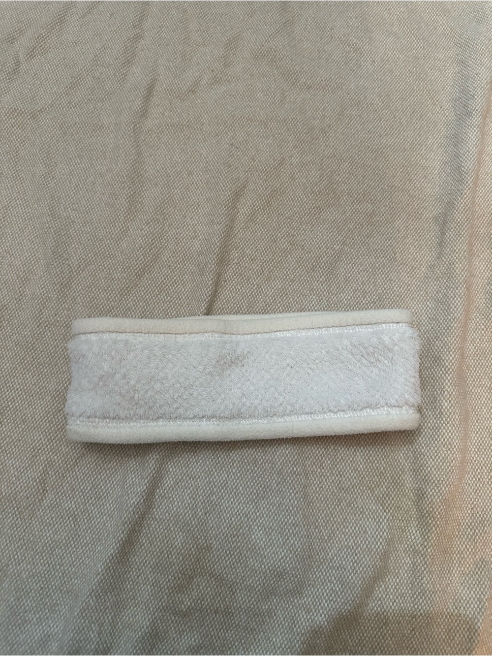 Patagonia Off-White Women's Re-Tool Fleece Headband One Size 38929 - Picture 5 of 8